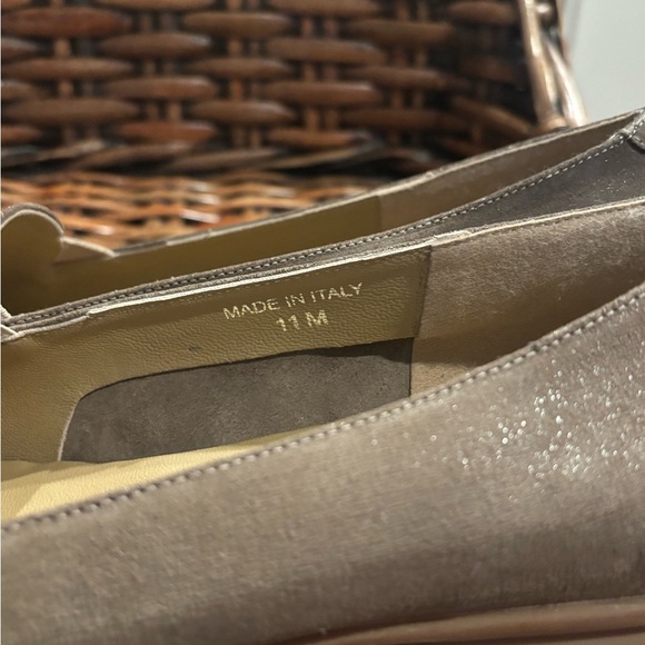 Sesto Meucci Tan Flats Timeless Loafers make in Italy . Size 11 - Picture 11 of 15